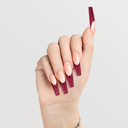 Chaun Legend Cherry Fangs on hands