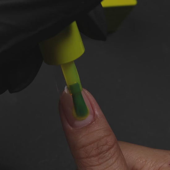 Chaun Legend Lemon Drop swatch