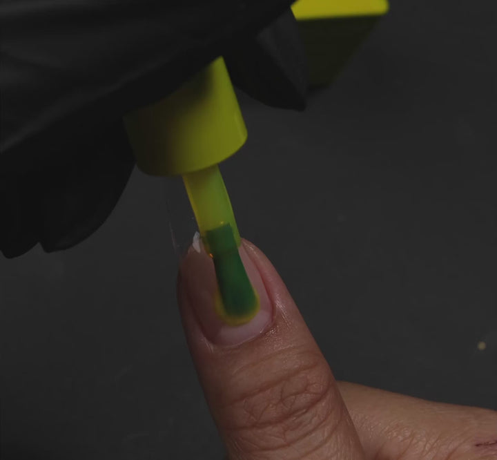 Chaun Legend Lemon Drop swatch